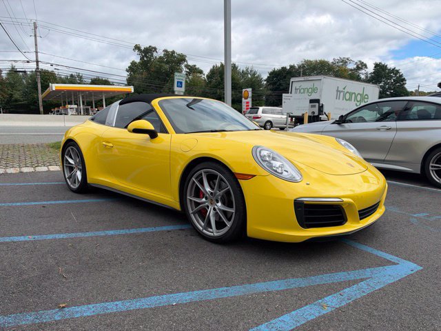 Used 2017 Porsche 911 Targa 4S AWD/4WD image 3