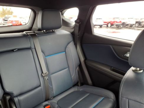Used 2023 Chevrolet Blazer RS w/ Enhanced Convenience Package image 15