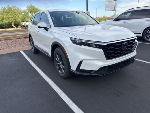 Used 2026 Honda CR-V EX-L image 3