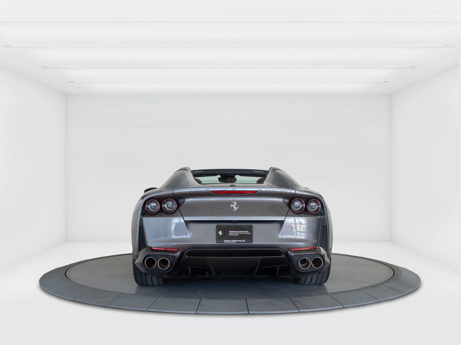 Used 2022 Ferrari 812 GTS RWD image 4