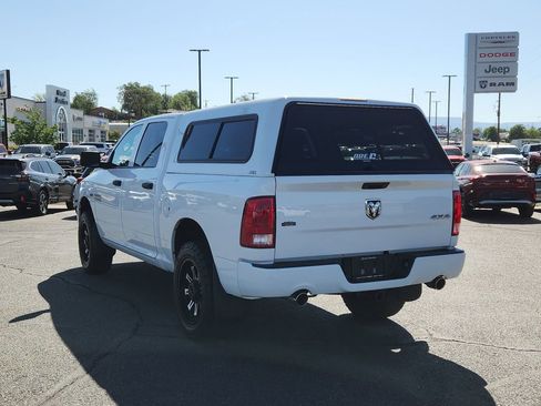 Used 2017 RAM 1500 Express AWD/4WD image 4