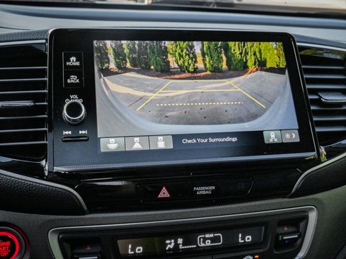 Certified 2024 Honda Ridgeline RTL image 24