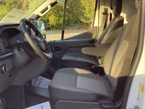 New 2025 Ford Transit 150 Low Roof AWD image 21