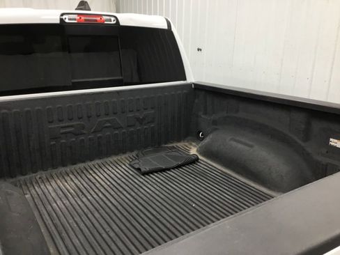 Used 2021 RAM 1500 Laramie image 15