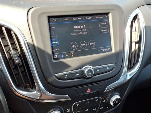 Used 2021 Chevrolet Equinox LT FWD image 25