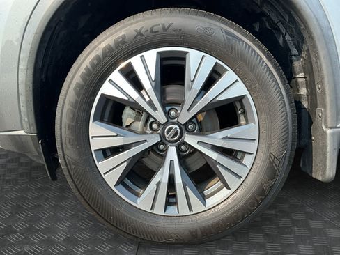 Used 2021 Nissan Rogue SV AWD/4WD image 14