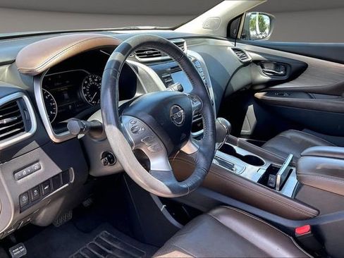 Used 2017 Nissan Murano Platinum w/ Platinum Technology Package AWD/4WD image 12