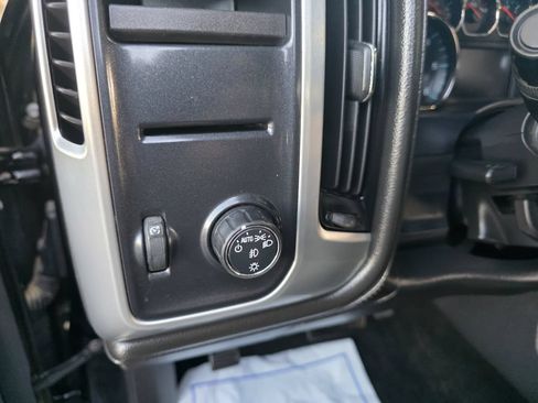 Used 2018 GMC Sierra 1500 SLT w/ SLT Premium Package RWD image 21