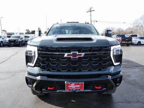 New 2026 Chevrolet Silverado 2500 ZR2 w/ LPO, Dark Essentials Package image 12