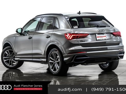 New 2025 Audi Q3 2.0T Premium image 12