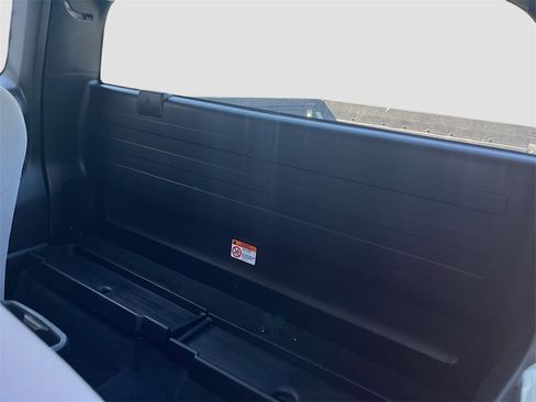 Used 2022 Toyota Tacoma SR image 22