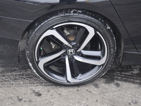 Certified 2022 Honda Accord Sport image 9