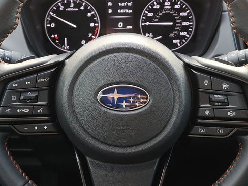 Certified 2025 Subaru Crosstrek 2.5i Limited w/ Crosstrek Mirror Package image 27