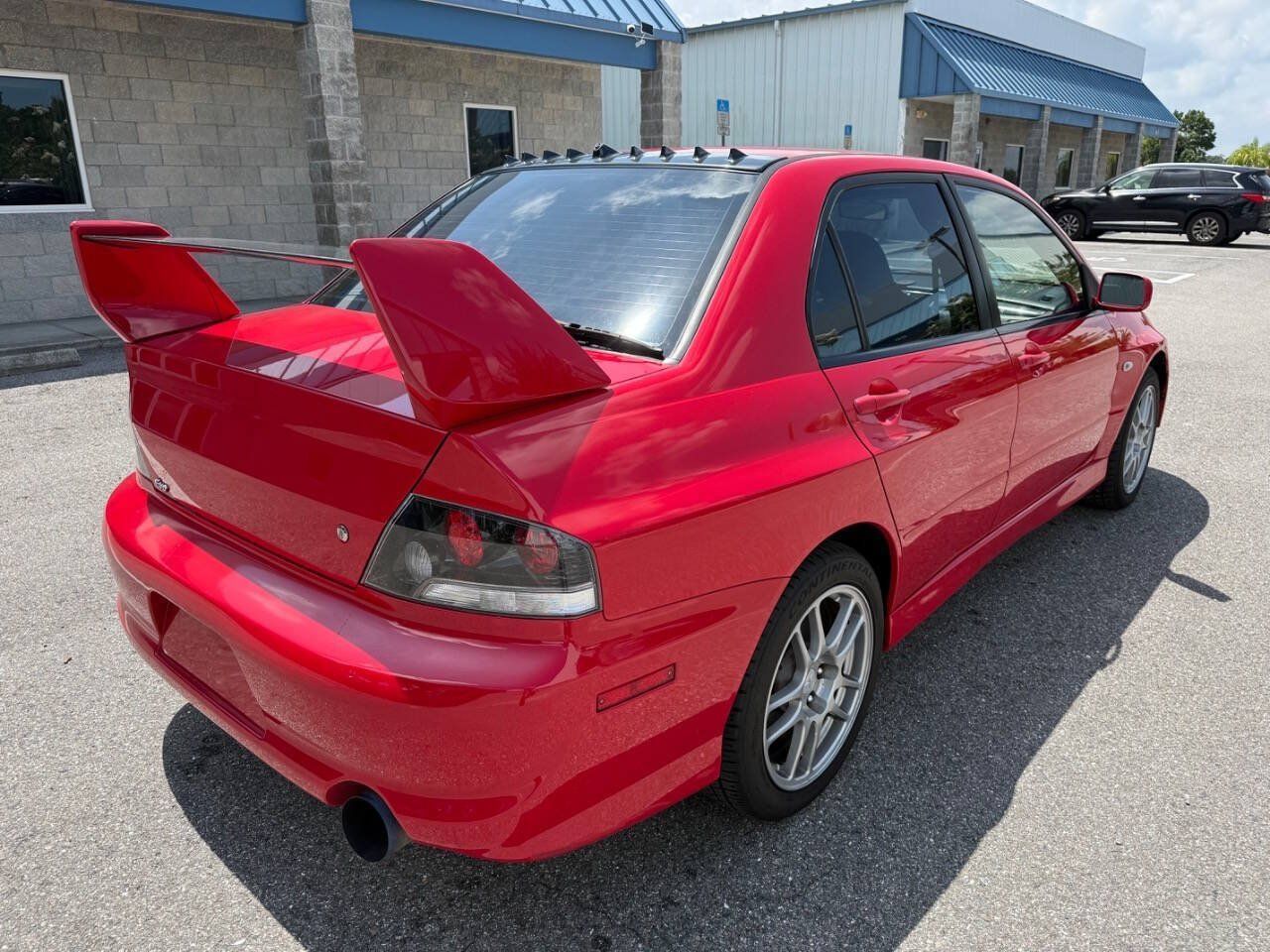 Used 2006 Mitsubishi Lancer Evolution AWD/4WD image 9