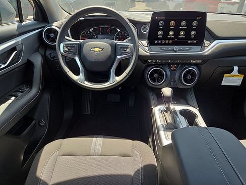 New 2026 Chevrolet Blazer LT w/ Convenience Package FWD image 9