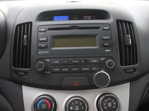 Used 2009 Hyundai Elantra GLS w/ Popular Equipment Pkg 2 image 16