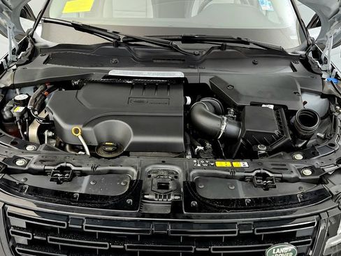 Used 2024 Land Rover Range Rover Evoque Dynamic SE AWD/4WD image 14