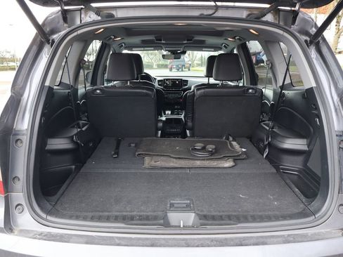 Used 2019 Honda Pilot Elite image 6