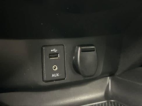 Used 2017 Nissan Rogue Sport SV w/ SV All-Weather Package image 25