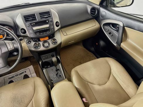 Used 2009 Toyota RAV4 Limited AWD/4WD image 27