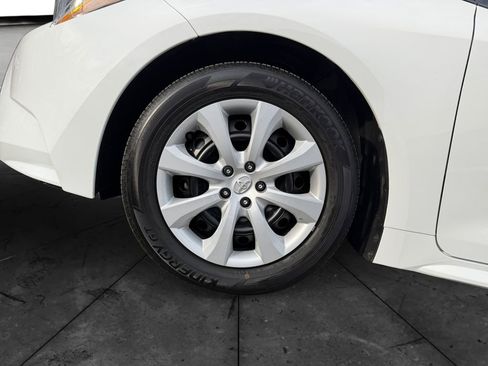 Used 2024 Toyota Corolla LE image 14