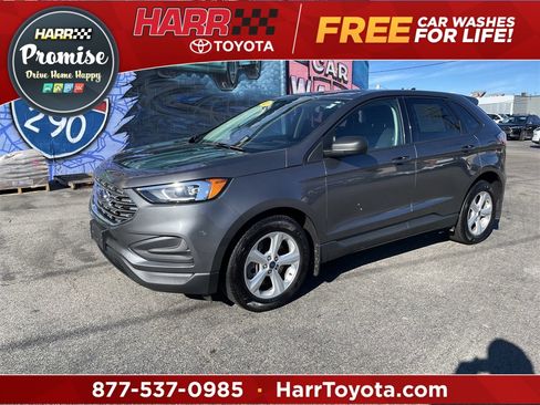 Used 2021 Ford Edge SE image 1