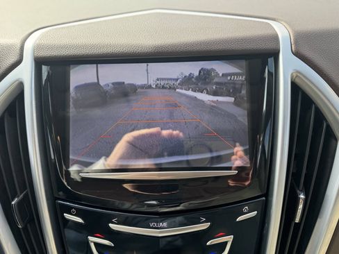 Used 2014 Cadillac SRX Luxury w/ Driver Awareness Package FWD image 14