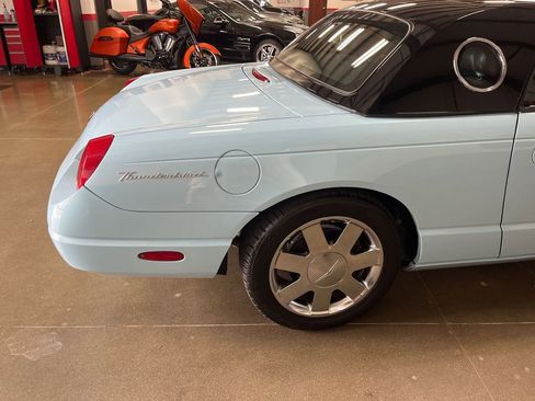 Used 2003 Ford Thunderbird image 66