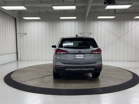 Used 2024 Chevrolet Equinox LT AWD/4WD image 7