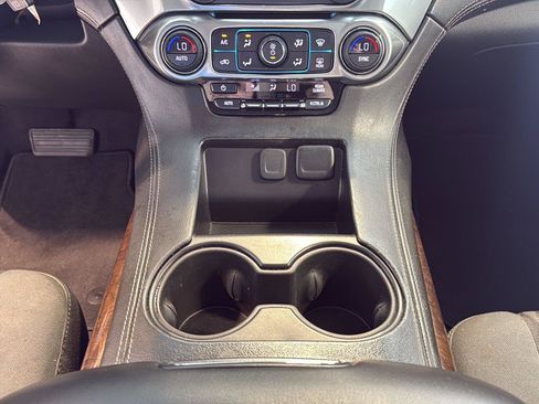 Used 2020 Chevrolet Tahoe LS RWD image 28