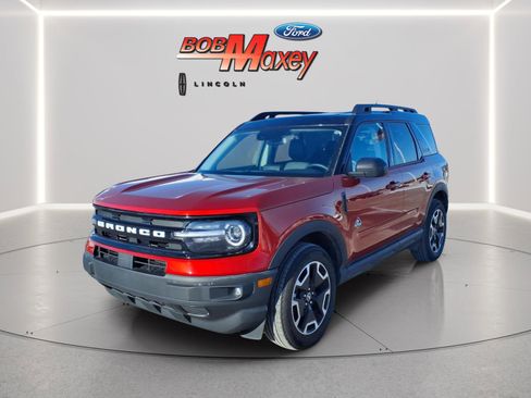 Used 2023 Ford Bronco Sport Outer Banks w/ Tech Package image 1