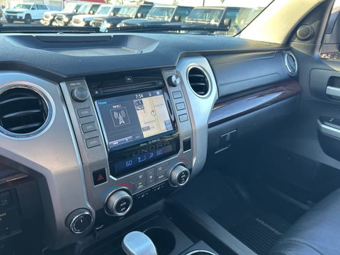 Used 2016 Toyota Tundra Limited w/ Limited Premium Package image 39