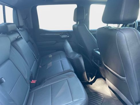 Used 2022 Chevrolet Silverado 1500 RST AWD/4WD image 12