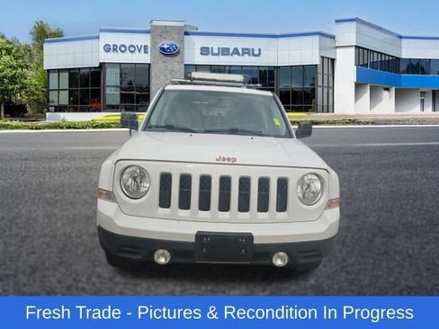Used 2016 Jeep Patriot Sport w/ Power Value Group AWD/4WD image 8