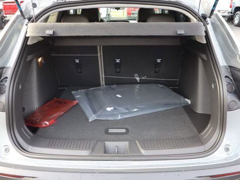 New 2026 Chevrolet Trax ACTIV FWD image 22