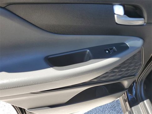 Used 2021 Hyundai Santa Fe SE image 24