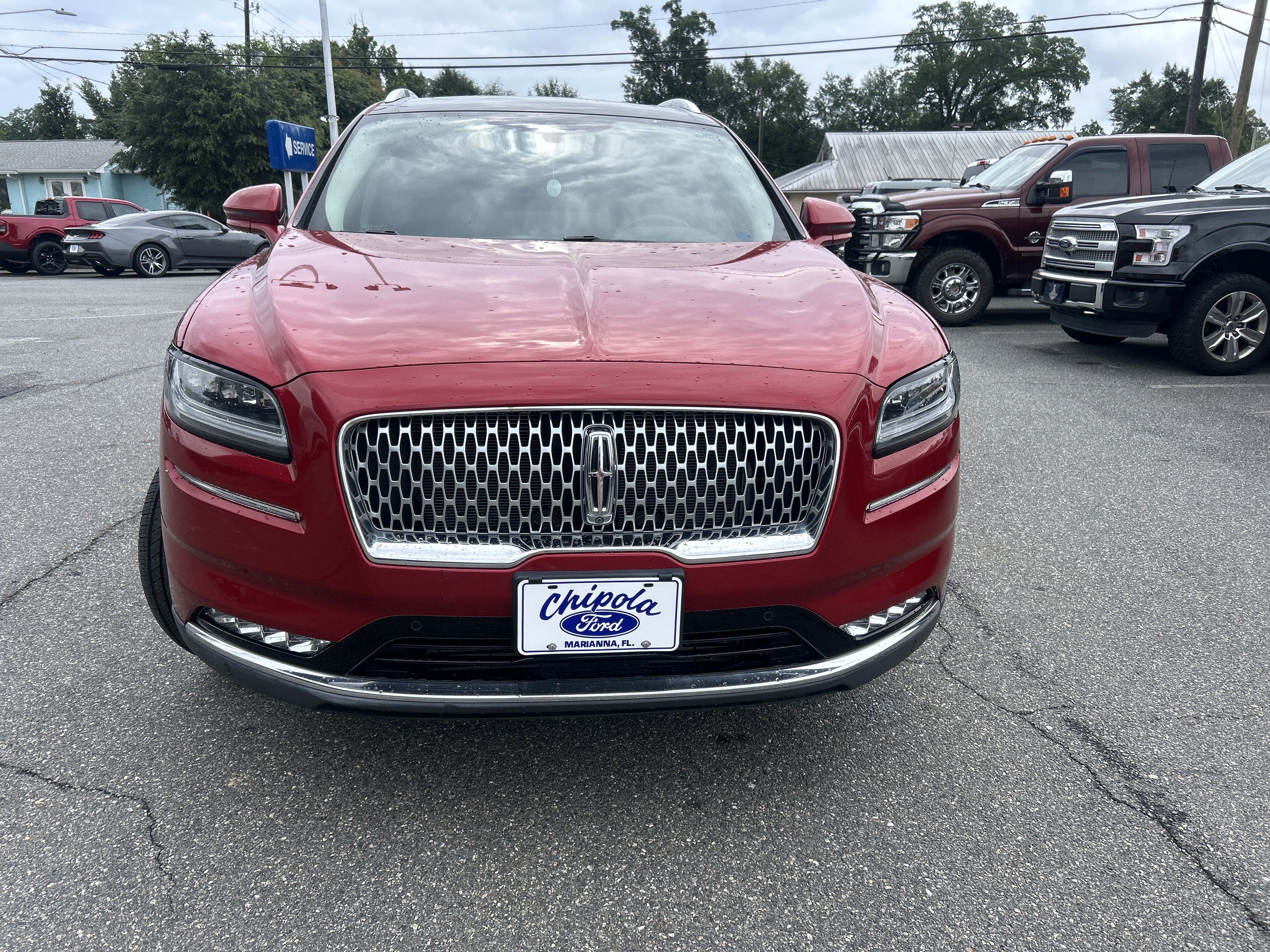Used 2021 Lincoln Nautilus Reserve w/ Equipment Group 202A AWD/4WD image 2