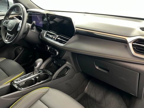 New 2025 Chevrolet TrailBlazer ACTIV w/ Convenience Package image 25