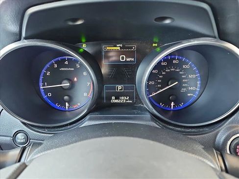 Used 2017 Subaru Outback 2.5i Limited AWD/4WD image 11