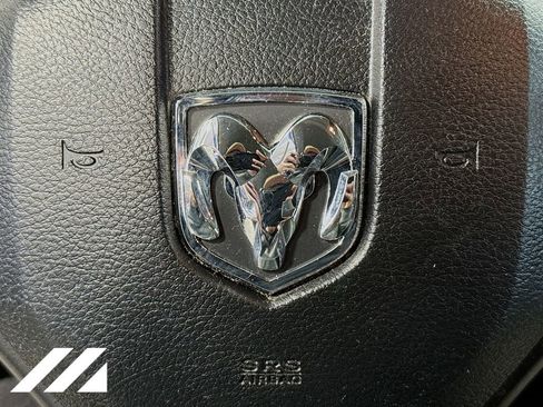 Used 2017 RAM 1500 Big Horn AWD/4WD image 32