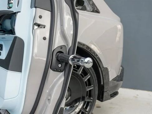 Used 2026 Rolls-Royce Cullinan image 19