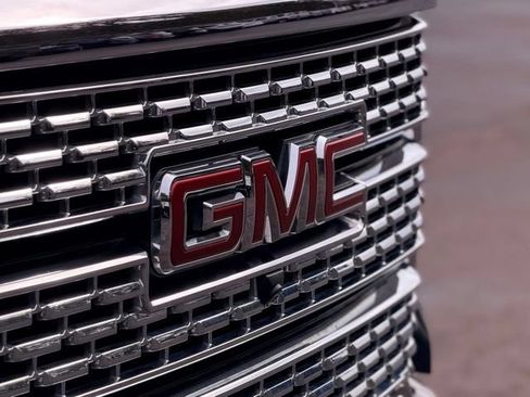Used 2022 GMC Sierra 2500 Denali AWD/4WD image 31