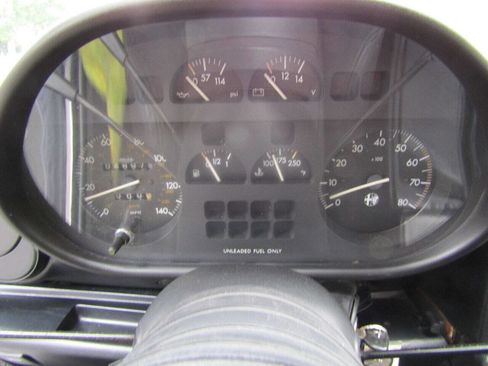 Used 1987 Alfa Romeo Spider Veloce image 21