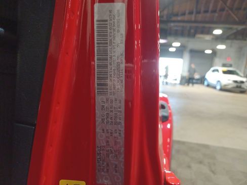 Used 2018 Jeep Wrangler Unlimited Sahara image 26