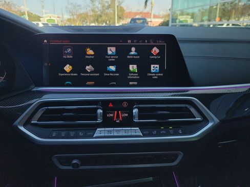 Used 2022 BMW X5 M50i w/ Executive Package image 25