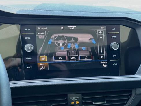 Used 2021 Volkswagen Jetta SEL FWD image 35