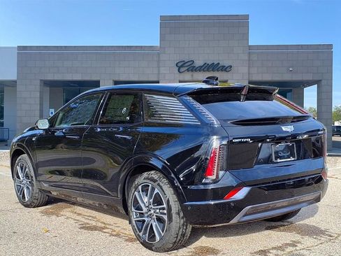 New 2026 Cadillac Optiq Sport 1 image 6