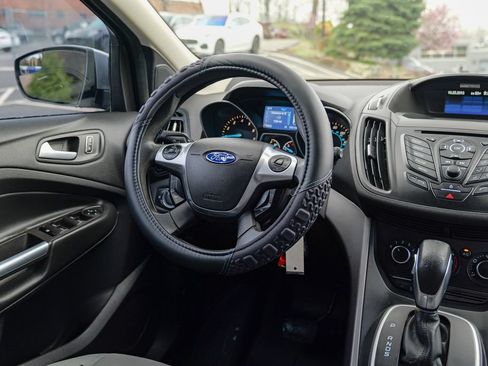 Used 2014 Ford Escape SE AWD/4WD image 40