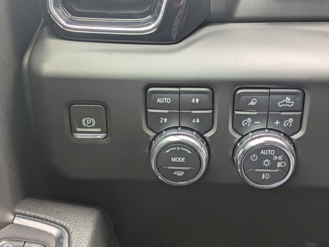 Used 2024 GMC Sierra 1500 Denali w/ Denali Reserve Package AWD/4WD image 30