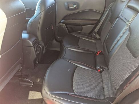 Used 2019 Jeep Compass Trailhawk image 33